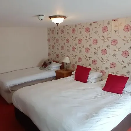 Kings Arms 3*